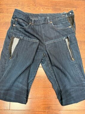 Uniqlo High Rise Skinny Side Hip Zipper and Ankle Zip Jeans Dark Wash Size 26
